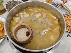 -朴小妹人参鸡汤火锅(长白山万达店)