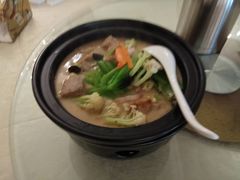 -梦中园海鲜酒店(川沙路店)