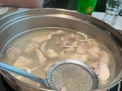 -烹然四季椰子鸡火锅(姚家园万象汇店)