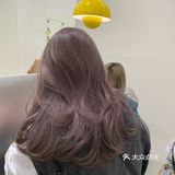 超级温柔的韩系发色素，颜也超级显白。Nice。