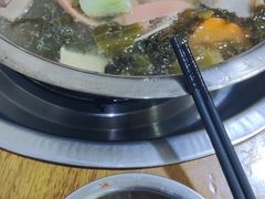 -泸州酸菜豆花火锅川师店