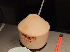 -左庭右院鲜牛肉火锅黑金店(陆家嘴中心店)