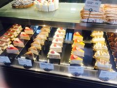 -Dough&Joe团憩(瑞虹天地月亮湾店)