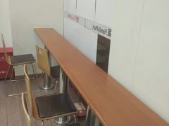 -全家便利店(愚园店)