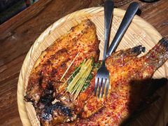 香茅草烤罗非鱼-云海肴·汽锅鸡·云南菜(美罗城店)