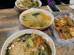-二钢串叔麻辣烫(华龙大厦店)
