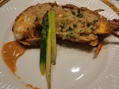 蒜蓉煎龙虾-一本魅·日式料理