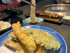 -铭牛烧肉·和牛海鲜自助(高新月牙湖店)