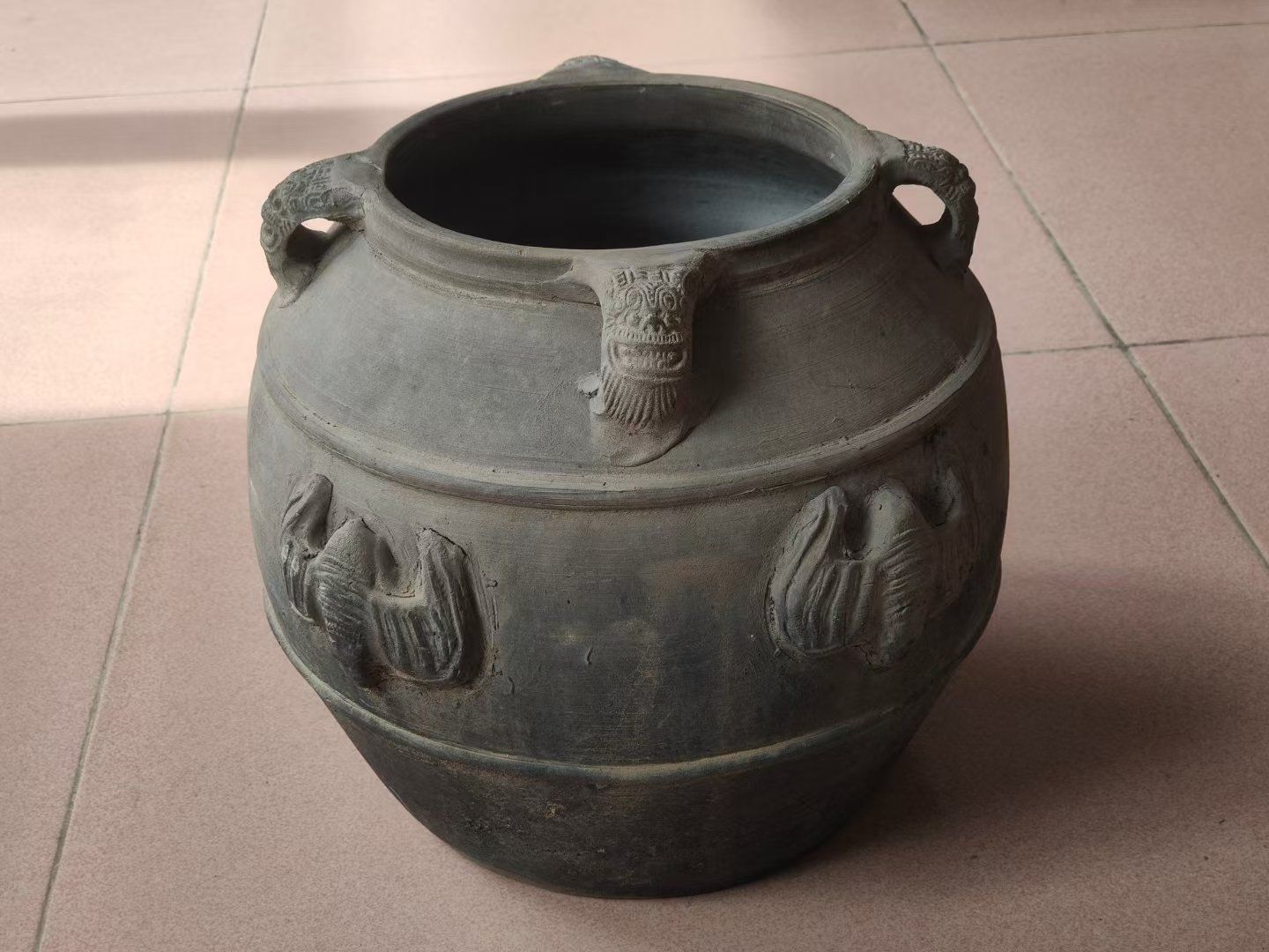 四系龙头老陶罐