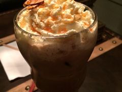 榛果焦糖拿铁-MAAN COFFEE(金桥店)