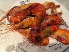 -四海一家自助餐(益田假日广场店)