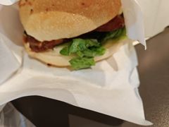 -必胜客(松雷店)