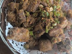-鸿运美食府