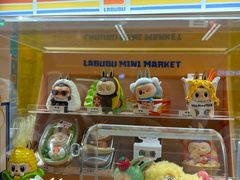 -泡泡玛特POPMART(蓝色港湾店)