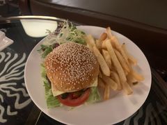 -上海中航虹桥机场泊悦酒店