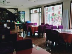 大堂-北京龙庆四季香农家饭庄·灶台鱼·碳烤虹鳟鱼(龙庆峡店)