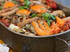 -老东镇啤酒屋海鲜加工·蒸汽海鲜·海鲜烧烤(台东店)