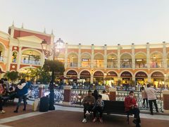 -佛罗伦萨小镇广佛名品奥特莱斯(疏港路店)