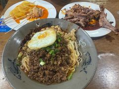 -丁丁猫重庆小面(徐州路店)