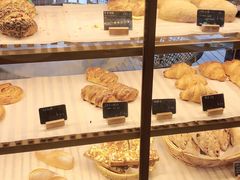 -BONBON BAKERY