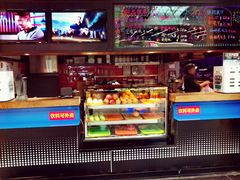 -胖哥俩肉蟹煲(万国店)