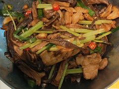 -天堂鸟水煮鱼·烟火川菜(凤凰路店)