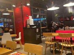 用餐区-肯德基(凤凰海店)