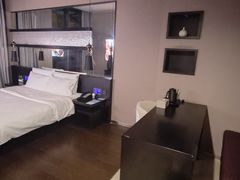 -扬州东关街文昌阁桔子水晶酒店