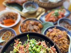 -包整·丝娃娃(一览甲秀楼风景店)