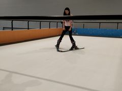 -莱茵体育生活馆