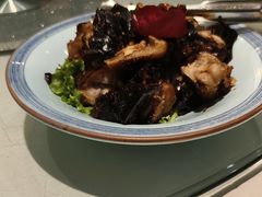 -海派美食·家宴海鲜青岛菜·石锅鲽鱼头(东方城店)