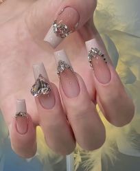 -M·X Nail日式美甲美睫