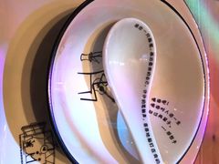 -临界音乐酒馆·小龙虾·江湖菜(华熙LIVE·鱼洞店)