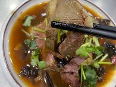 清蒸羔羊肉-西安贾三灌汤包·回坊小吃·清真炒菜(北院门总店)