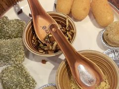 -亮欢寨酸汤鱼(沙冲路店)