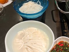 -捞王锅物料理(上海世茂广场店)