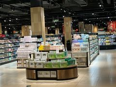 -诚铭记·虾仁汤包·成都小吃(融创店)