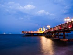 -北戴河碧螺塔海上酒吧公园