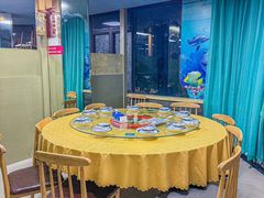 -崴海渔村(虹梅路店)