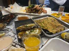 -云晓光头烧烤吧(川沙绿地店)