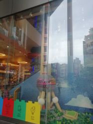 -乐高品牌旗舰店(人民广场店)