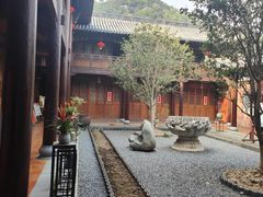 -石峰岩寺