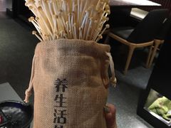 -麻路成都火锅(柏威年店)
