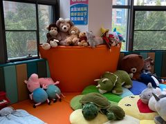 -龙格亲子游泳俱乐部(泊富中心)