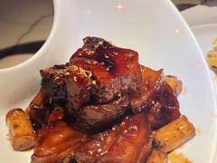 鼎炉红烧肉-韵秋荷(宝山龙湖天街店)