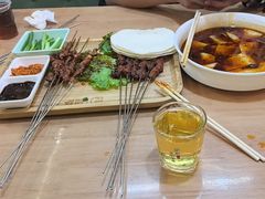 -花儿穆萨·烤肉餐厅(石马坪店)