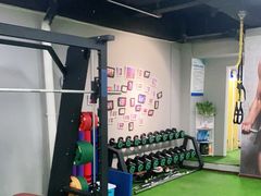 -征成健身连锁私教工作室(九公里店)
