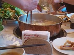 -斯普汇生蚝牛排馆(中骏世界城店)