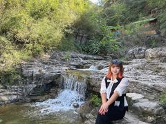 -大平台龙居瀑布旅游区