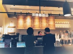 -喜茶(上海兴业太古汇店)